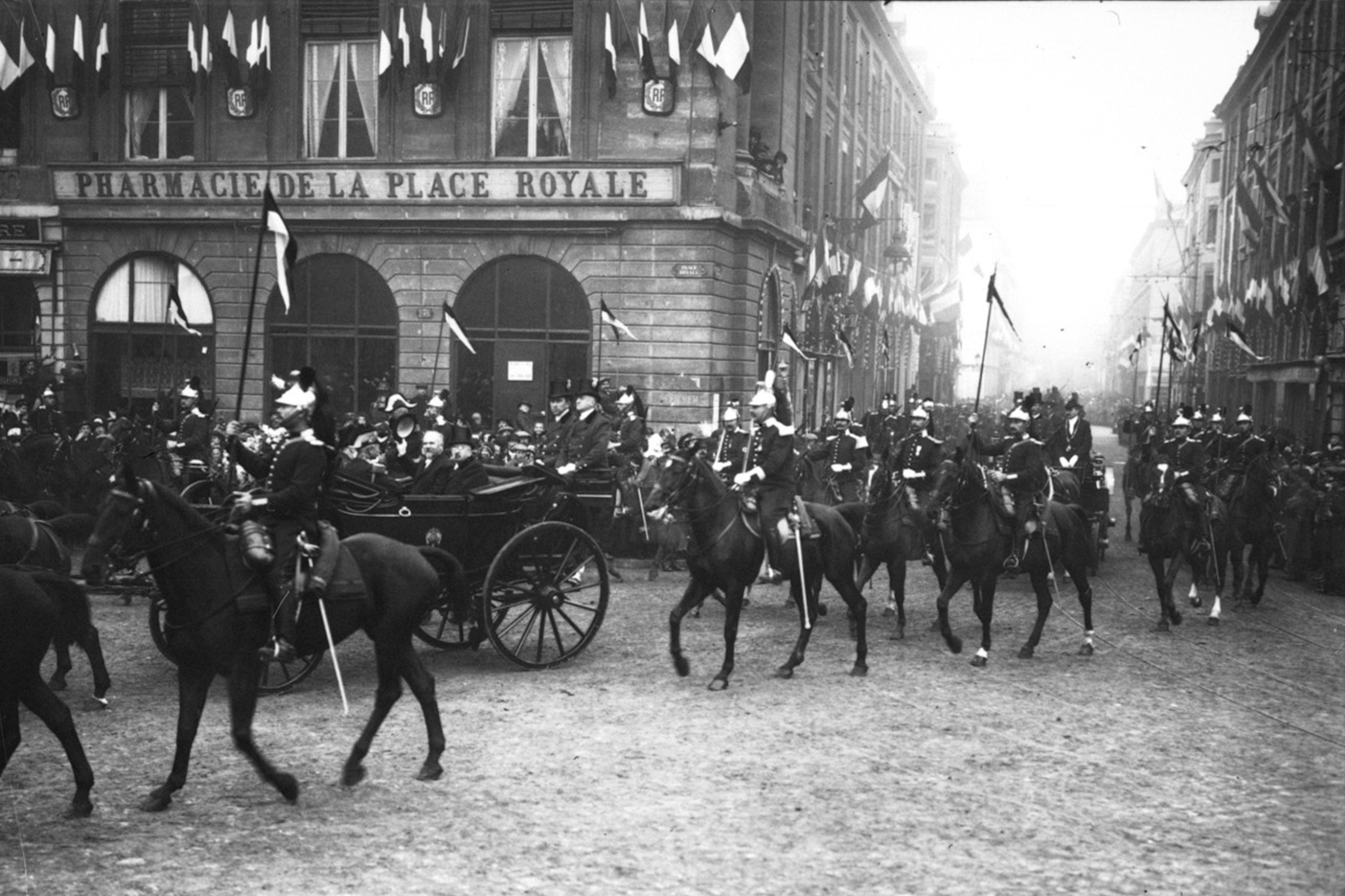Photo originale du voyage présidentiel en 1913 à Reims
